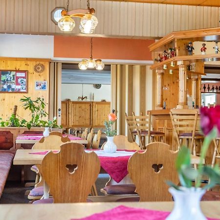 Hotel "Zum Einsiedler" Deutschneudorf Экстерьер фото